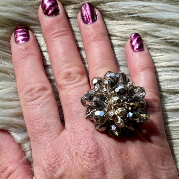 🟣 (2/$20) - Fun Large Beaded Stretch Ring - One Size - Picture 6 of 8